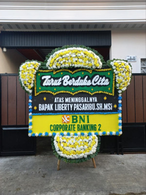 Papan Bunga Duka di Kertak Baru Ilir