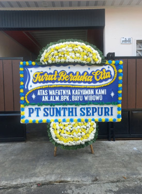 Papan Bunga Duka di Kertak Baru Ilir